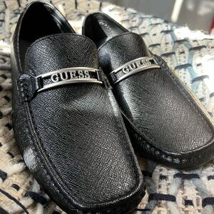 GUESS Textured Black Men's Slip-On Loafers